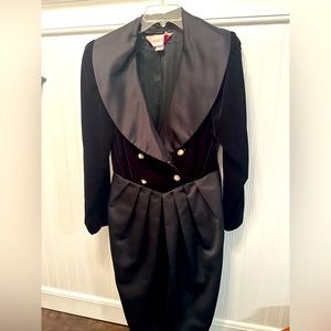 Long Sleeve Neman Marcus/ Richard Warren formal dress size 6